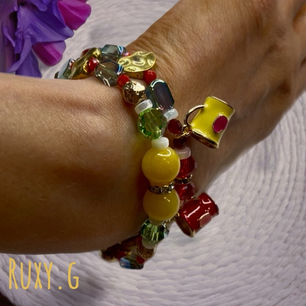 Multicolor Beaded Bracelet Set - Picture 8 of 12